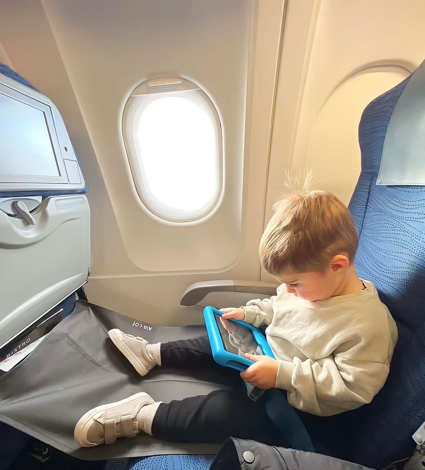 Air Cot - seat extender for kids